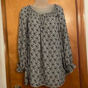 Max Studio Blue and White Floral Blouse